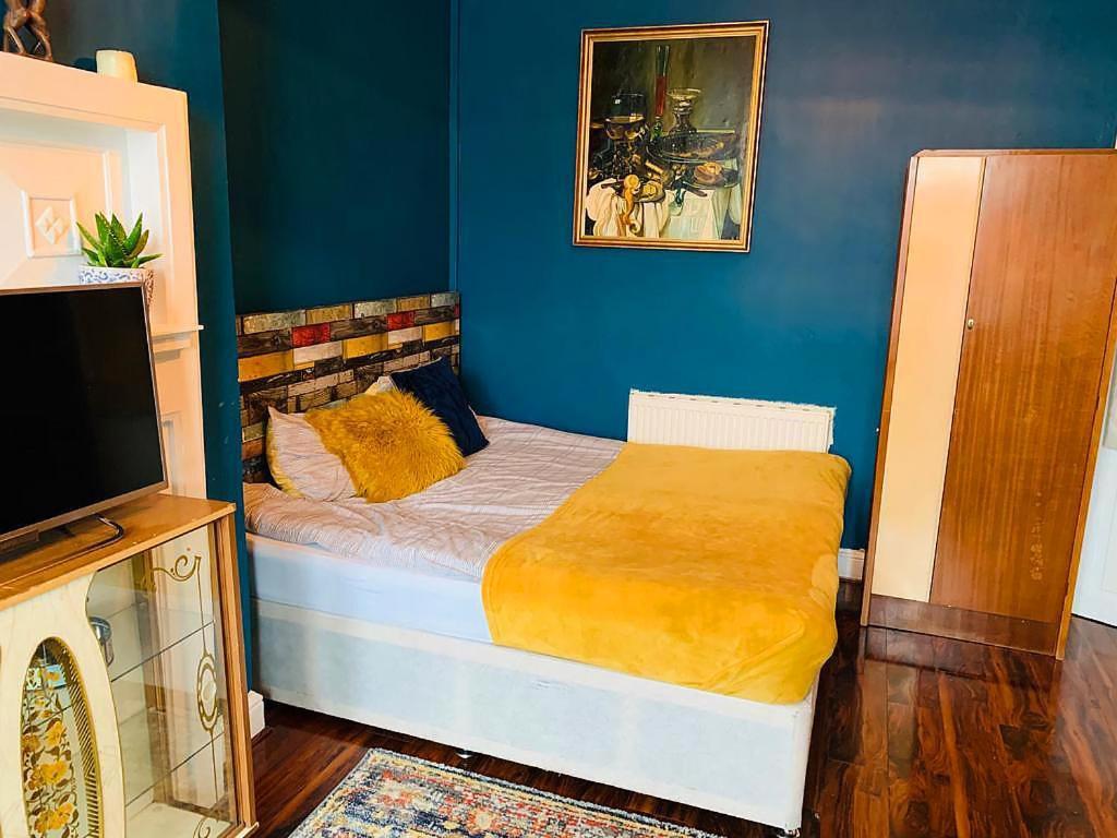 The Beauty Rooms Bnb Liverpool Bagian luar foto