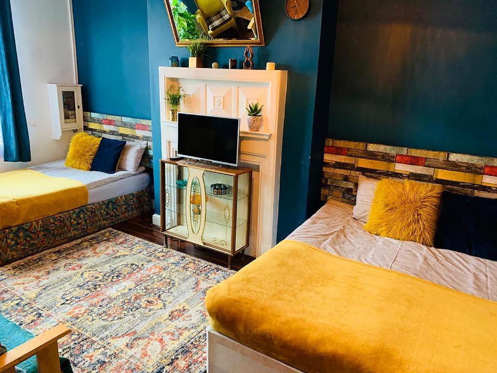 The Beauty Rooms Bnb Liverpool Bagian luar foto