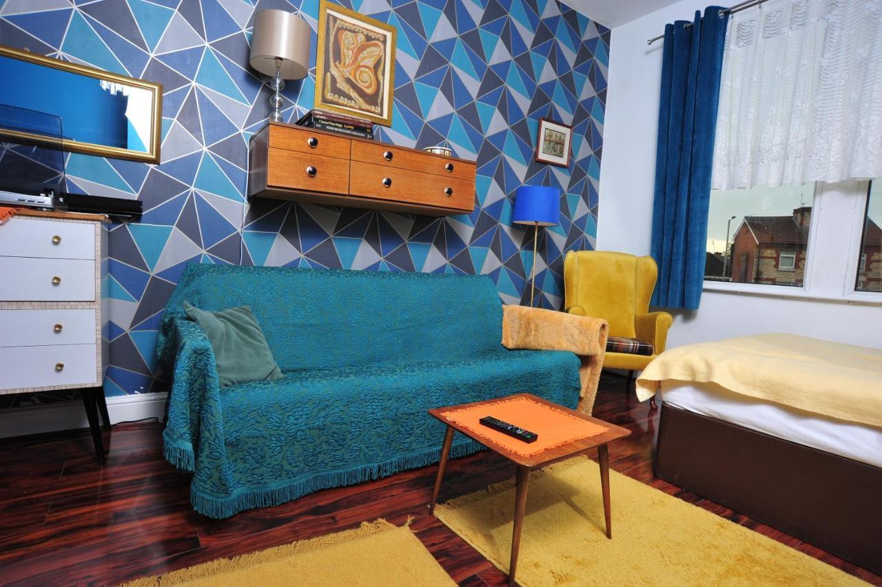The Beauty Rooms Bnb Liverpool Bagian luar foto