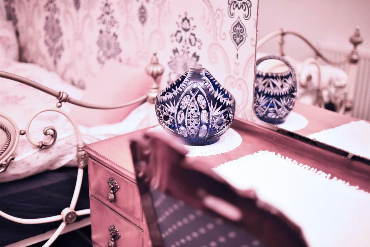 The Beauty Rooms Bnb Liverpool Bagian luar foto